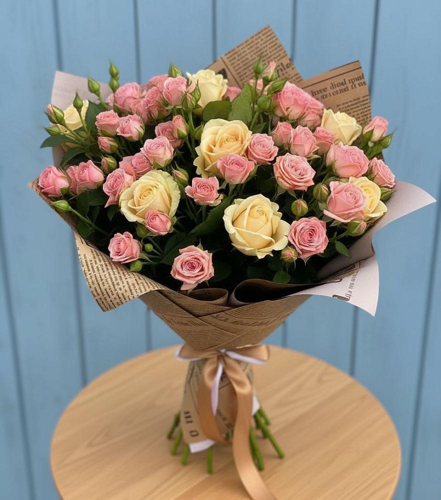 Букет цветов из: Розы в Нижнем Баскунчаке