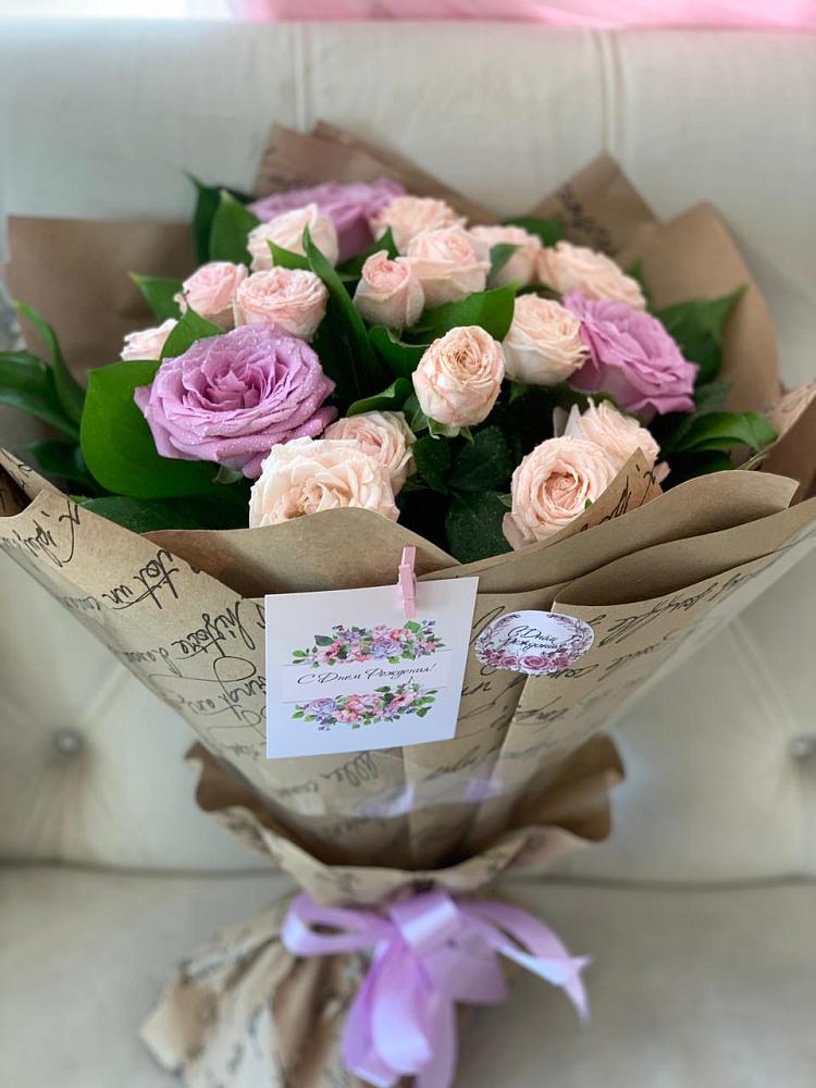 Букет цветов из: Розы в Нижнем Баскунчаке