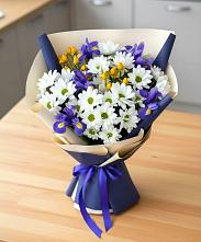 Букет цветов из:  Розы, Ирисы и Хризантемы в Нижнем Баскунчаке