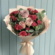 Букет цветов из:  Гвоздики и Розы в Нижнем Баскунчаке